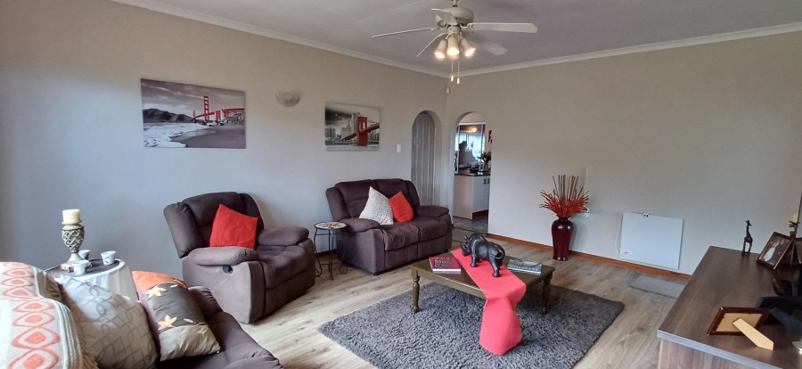 3 Bedroom Property for Sale in Dana Bay Western Cape